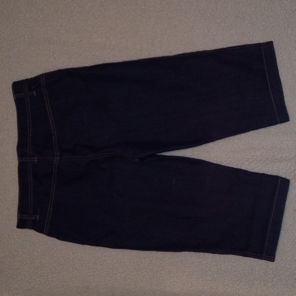 GLORIA VANDERBILT Denim Shorts - Picture 4 of 5